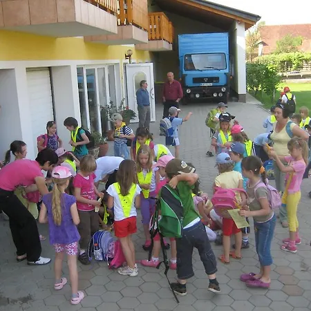 Tourist Farm Salamun Banovci
