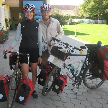 Tourist Farm Salamun