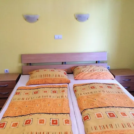 Tourist Farm Salamun 팜스테이 바노브치