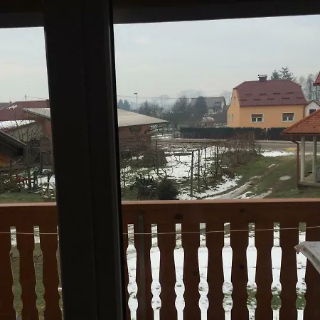Tourist Farm Salamun Banovci