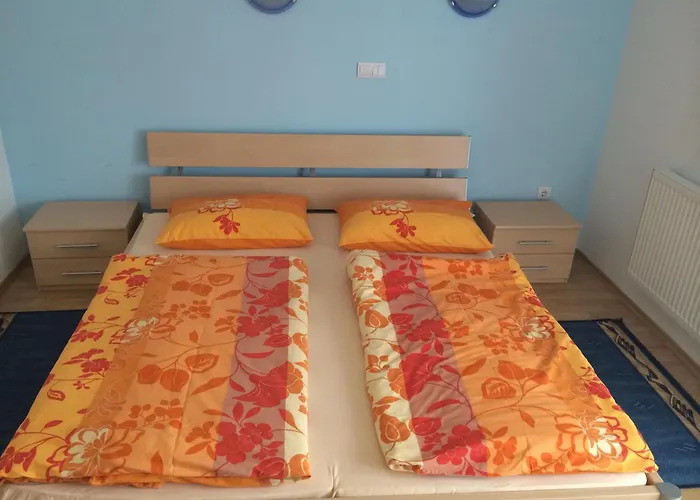 Tourist Farm Salamun בית חווה *