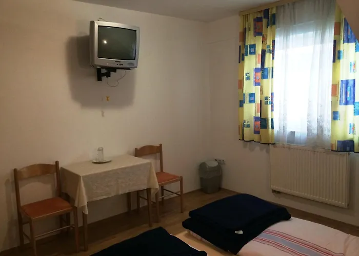 Tourist Farm Salamun